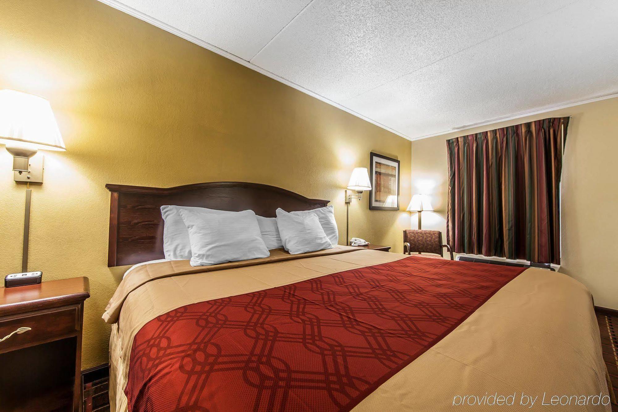 Econo Lodge Lenoir City Exteriér fotografie