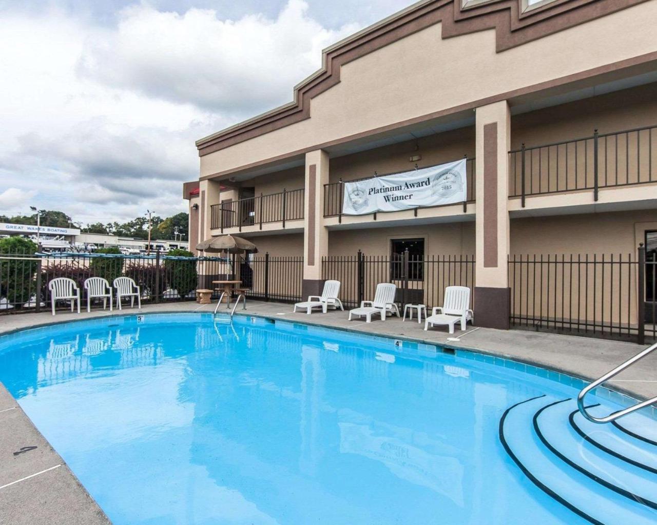 Econo Lodge Lenoir City Exteriér fotografie